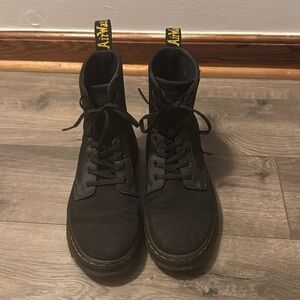 Dr Martens Combs Tech combat boots
